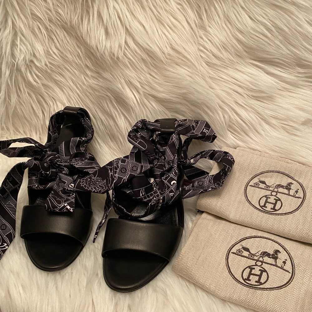 Rare and Beautiful Hermes Scarf Sandals Black size 35.5 - Picture 5 of 13